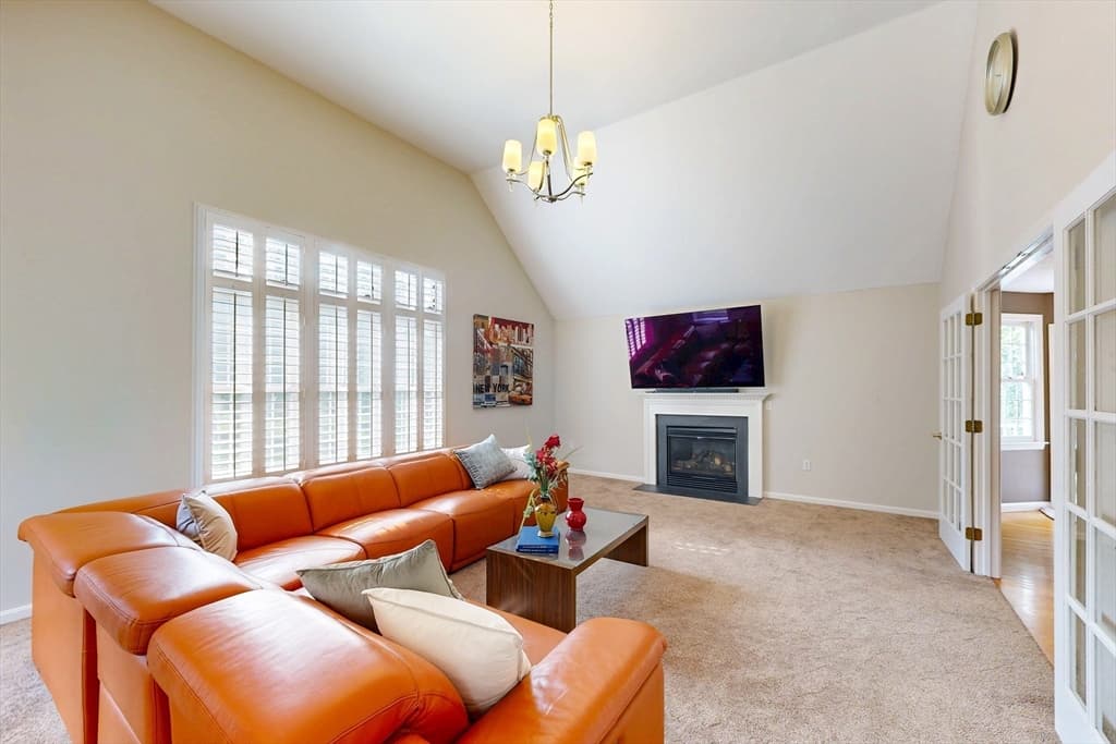79 Summer St, Walpole MA 02071 photo 8