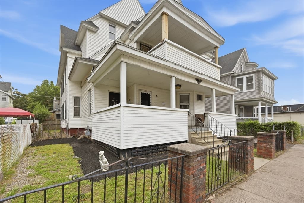 19-21 Rutledge Ave, Springfield MA 01105