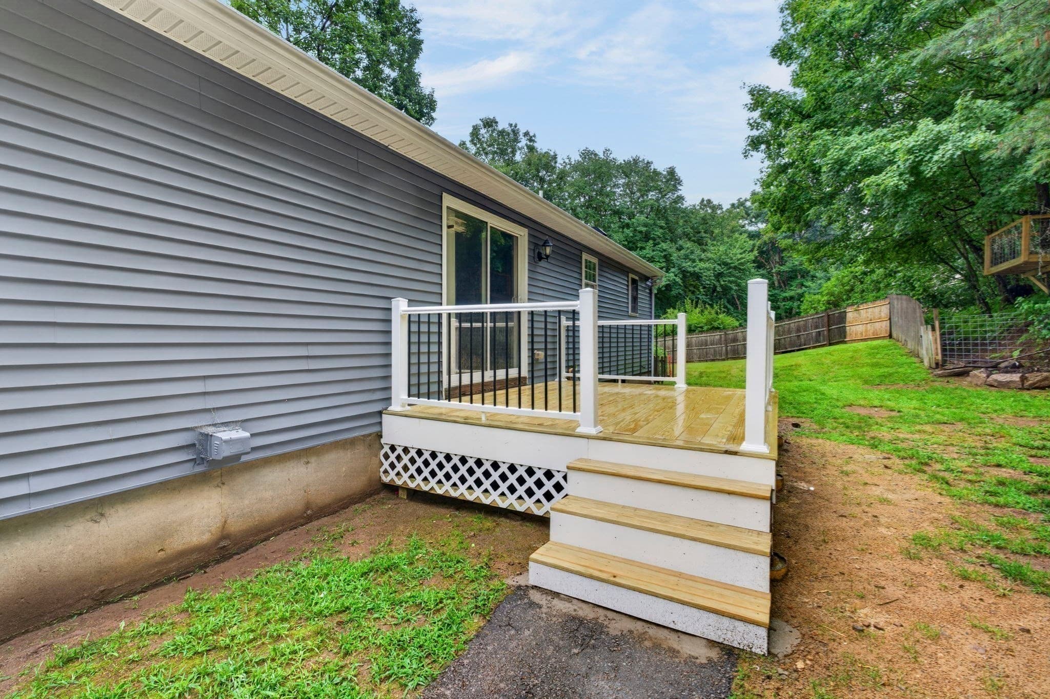Single Family Residence at 1226 Brimfield Rd, Warren MA 01092, Warren, photo 5 of 29