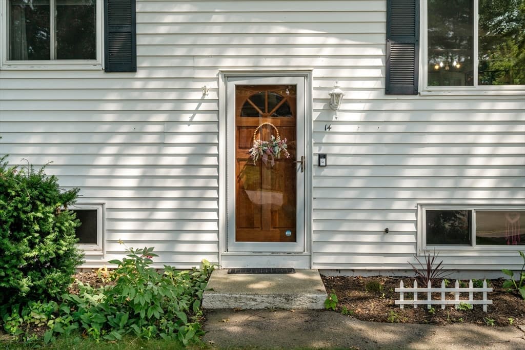 14 Richard Rd, Medway MA 02053 photo 21
