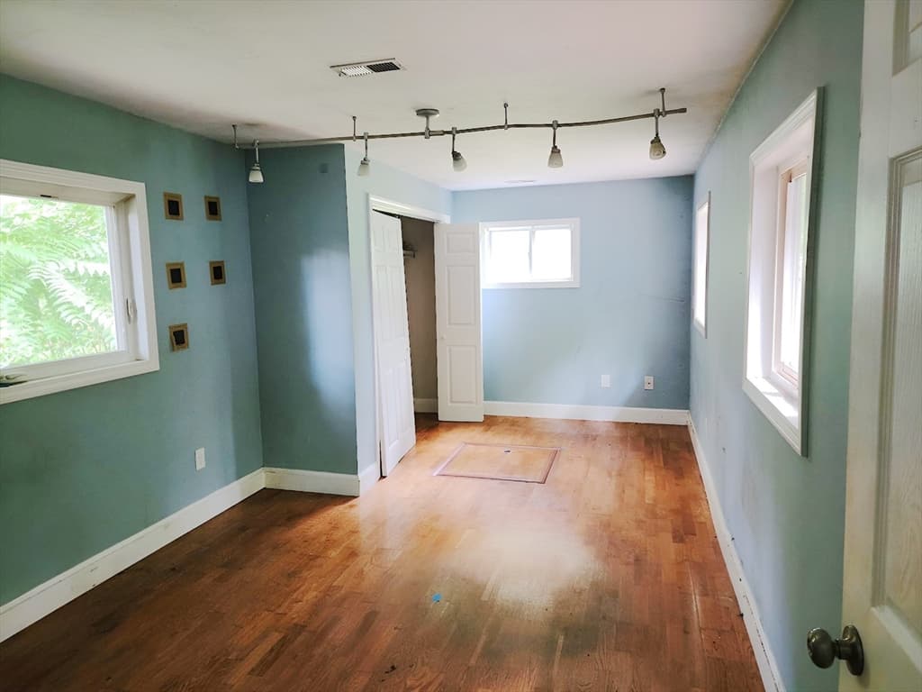 66 Lakeshore Dr, Holliston MA 01746 photo 11