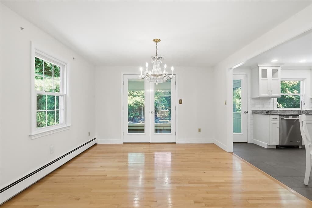110 Thornberry Road, Winchester MA 01890 photo 3