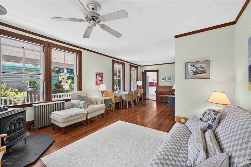 62 School St, Falmouth MA 02543 photo 14