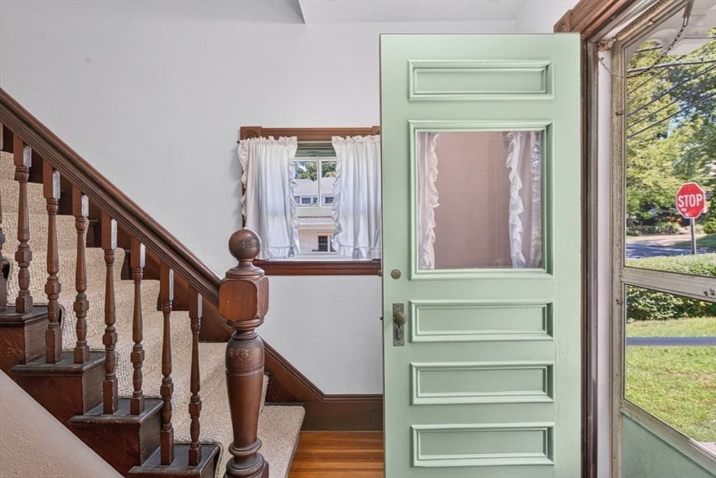 62 School St, Falmouth MA 02543 photo 11