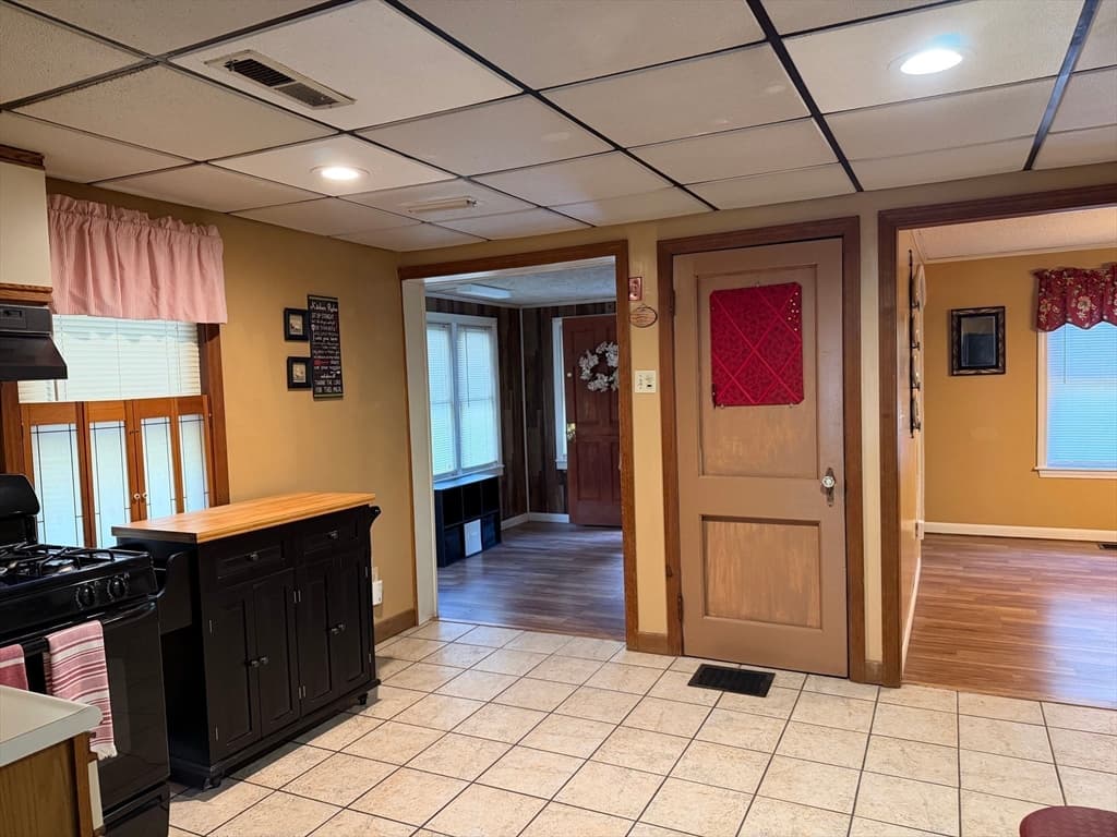 27 Dublin St, Palmer MA 01069 photo 7