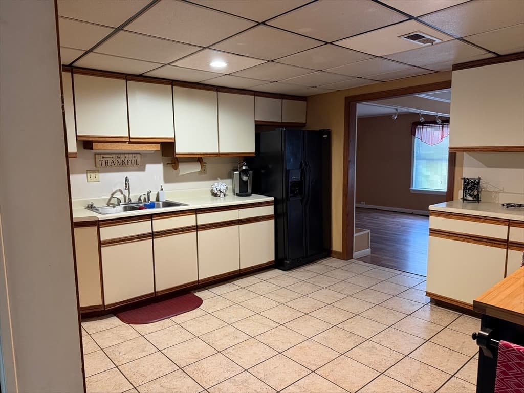 27 Dublin St, Palmer MA 01069 photo 9