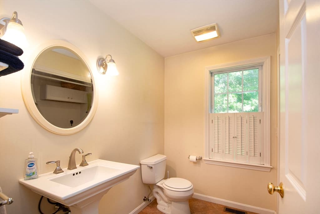15 Hillside Lane, Bridgewater MA 02324 photo 24