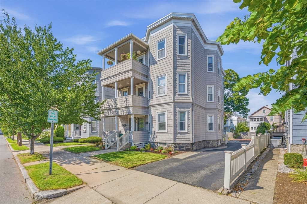 67 Broadway # 1, Arlington MA 02474