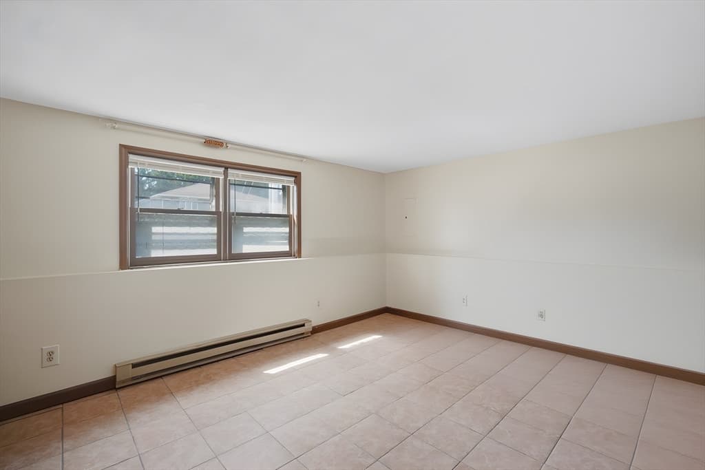 4 Baril Ln, Chicopee MA 01013 photo 34