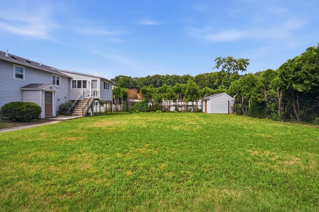 4 Baril Ln, Chicopee MA 01013 photo 37