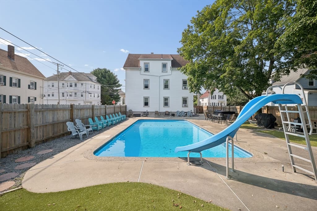 185 Richmond St, New Bedford MA 02740 photo 7