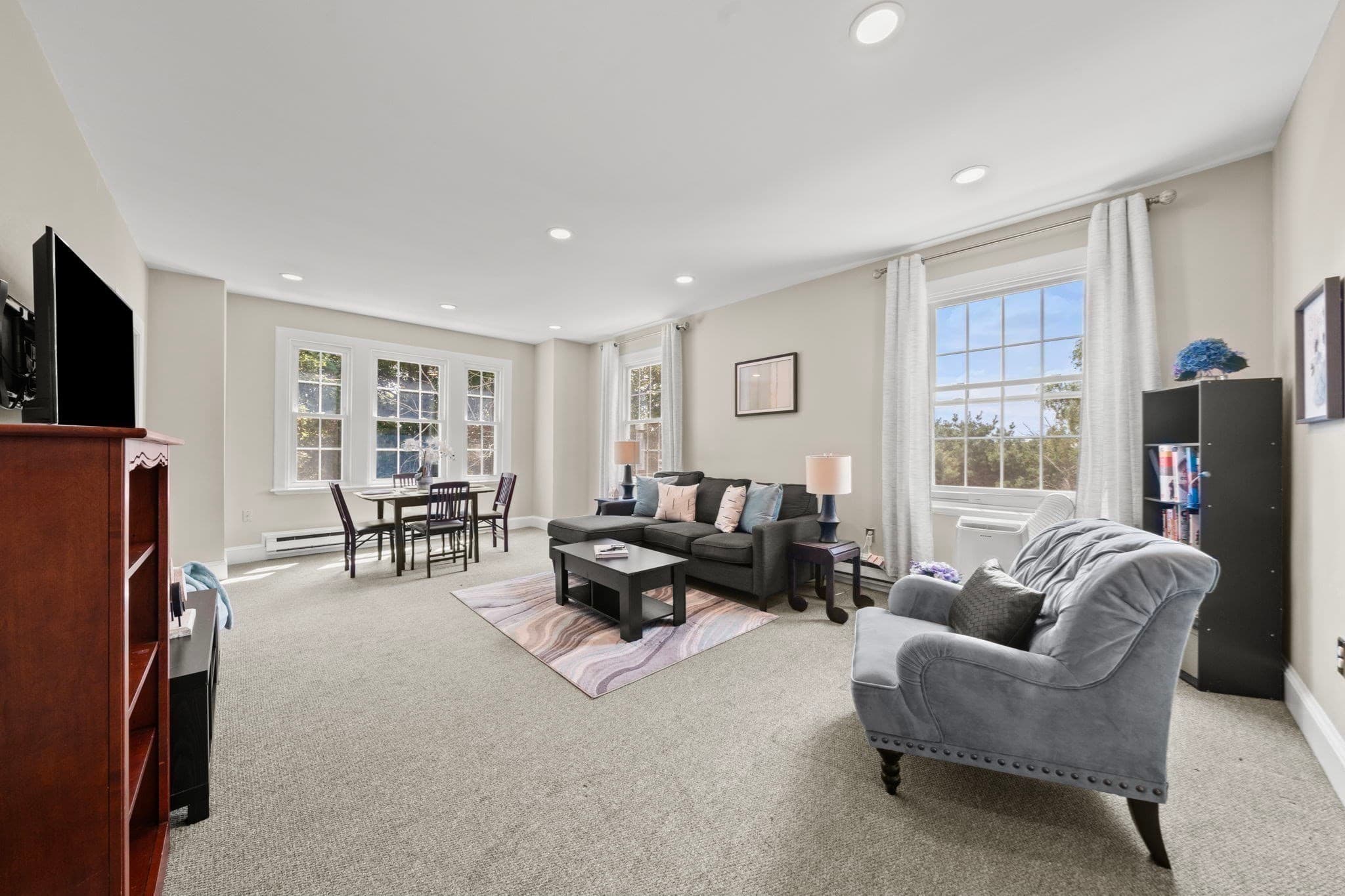 Condominium at 1401 Great Pond Road # 8, North Andover MA 01845, photo 14 of 38