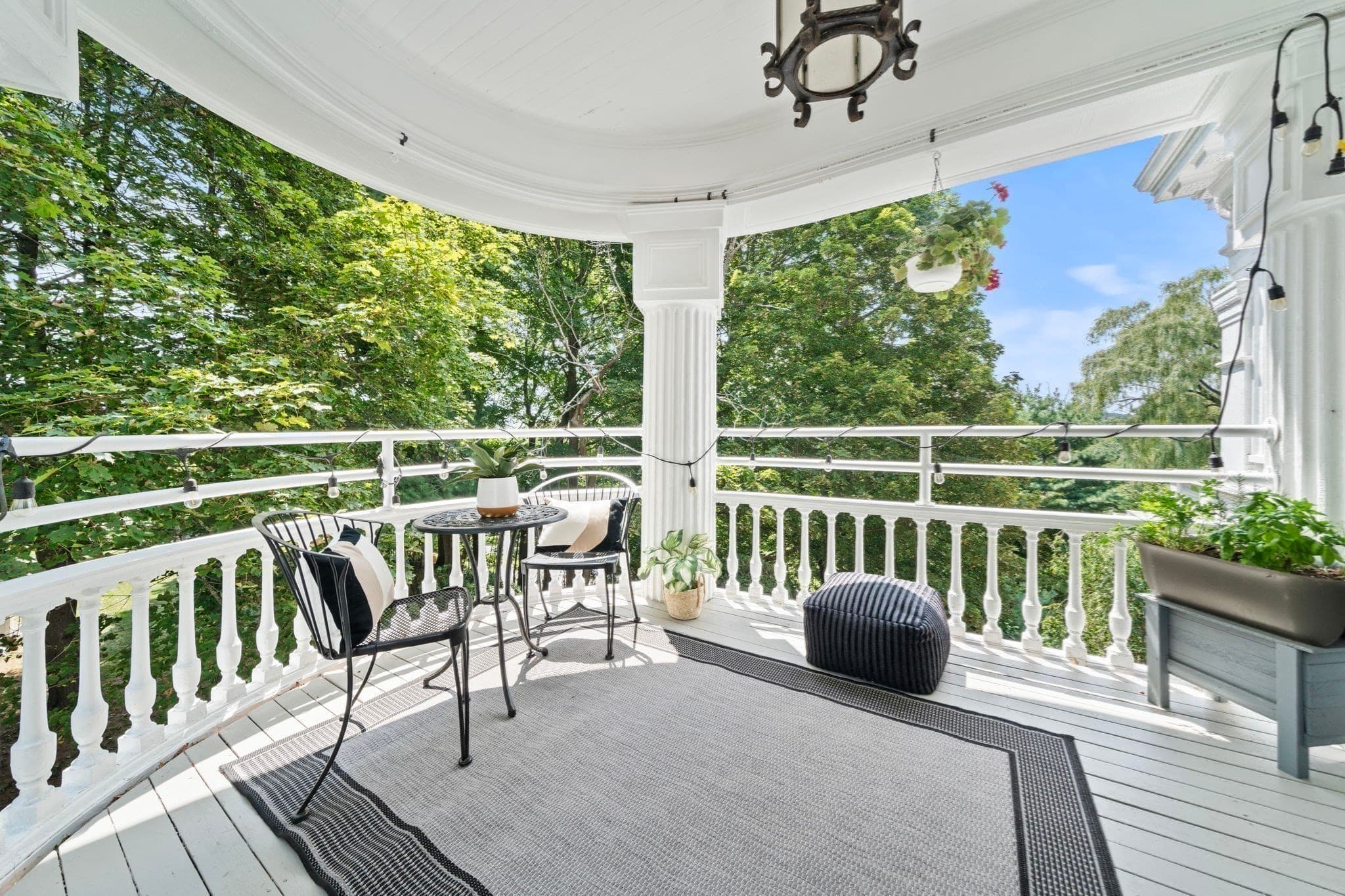 Condominium at 1401 Great Pond Road # 8, North Andover MA 01845, photo 11 of 38