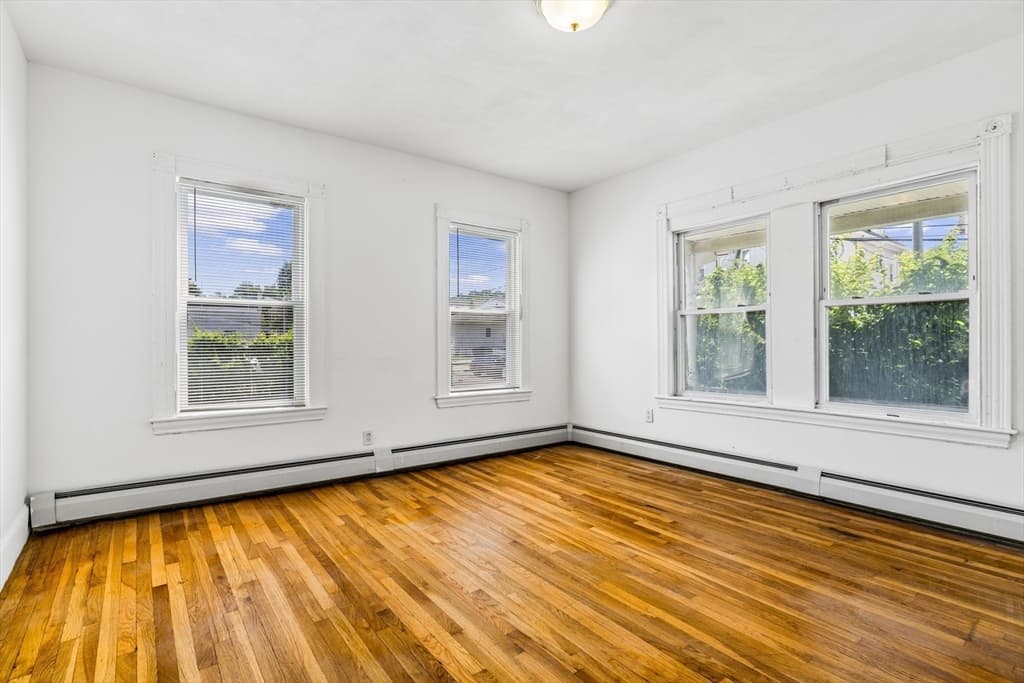 96 Ruthven St, Boston MA 02121 photo 6