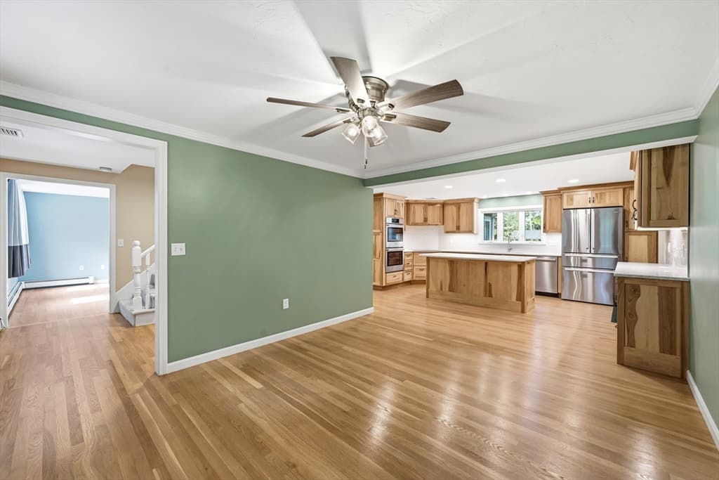 711 Chicopee Row, Groton MA 01450 photo 10