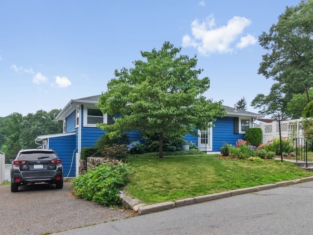 Single Family Residence at 39 Smart Street, Waltham MA 02451, Waltham, photo 30 of 34