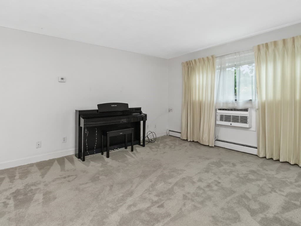 40 Whitman Road # 2, Waltham MA 02453 photo 14