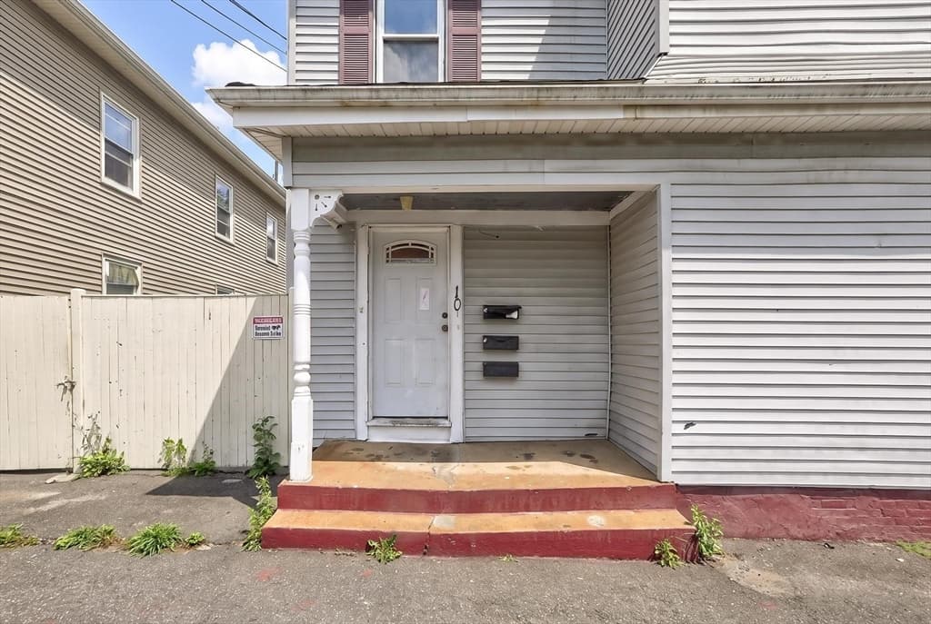 10 Brook St, Brockton MA 02301 photo 2
