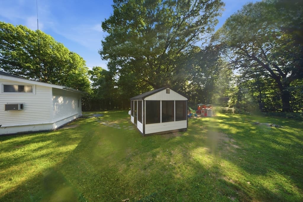330 Lake St, Shrewsbury MA 01545 photo 3