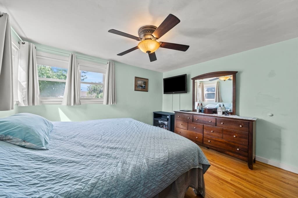 14 Richard Cir, Woburn MA 01801 photo 24