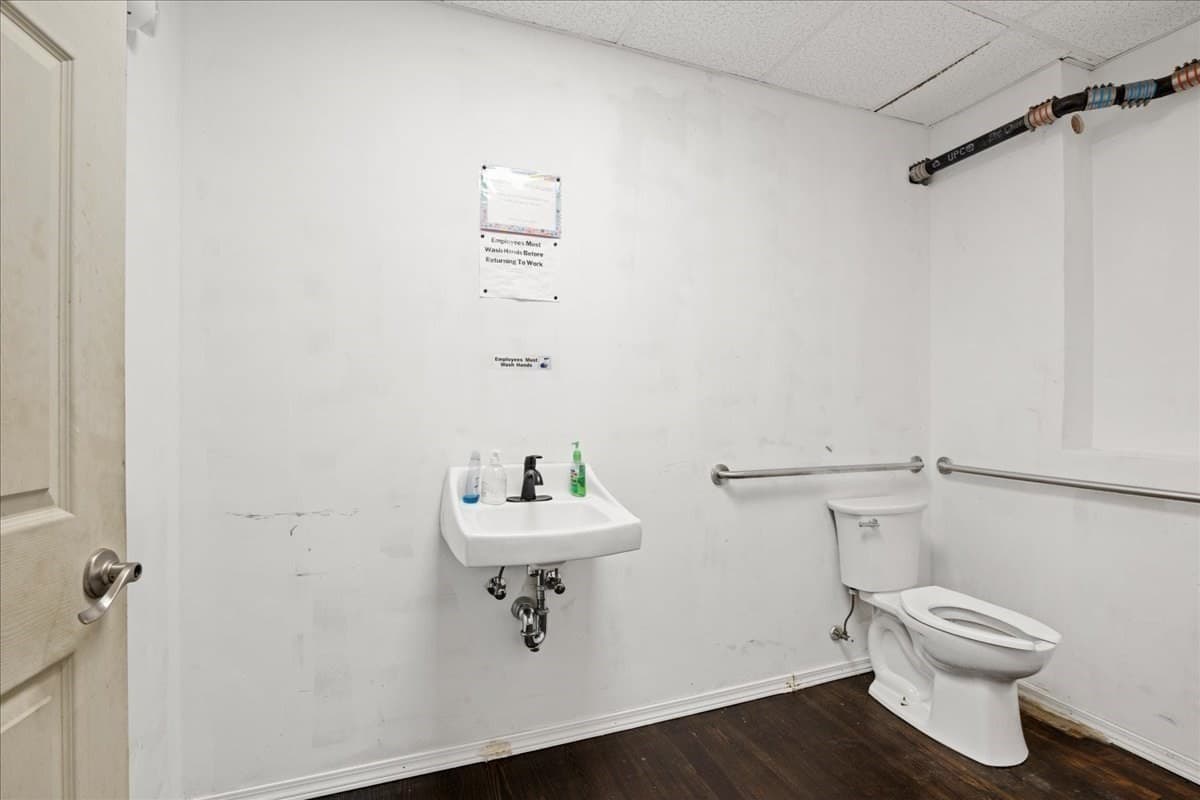 Business Opportunity at 9-11 Kelly Square, Worcester MA 01604, Worcester, photo 16 of 28
