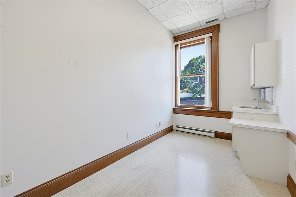 92 High St # 21, Medford MA 02155 photo 22