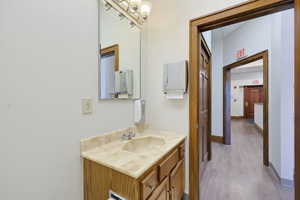 92 High St # 21, Medford MA 02155 photo 28