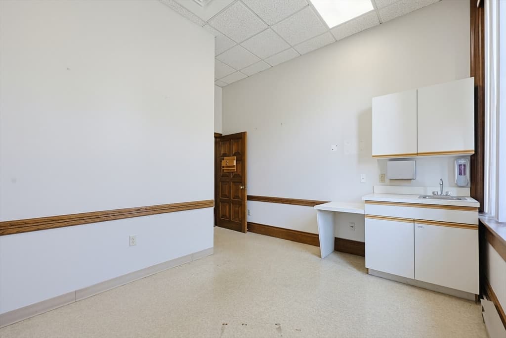 92 High St # 21, Medford MA 02155 photo 24