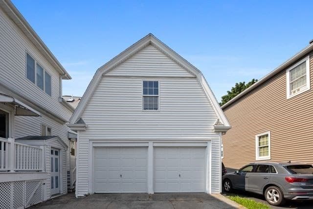 109 Bucknam St, Everett MA 02149 photo 4