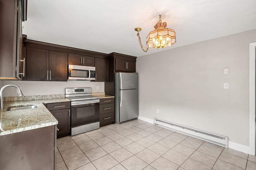 19 Orchard Ave # B, Haverhill MA 01830 photo 6