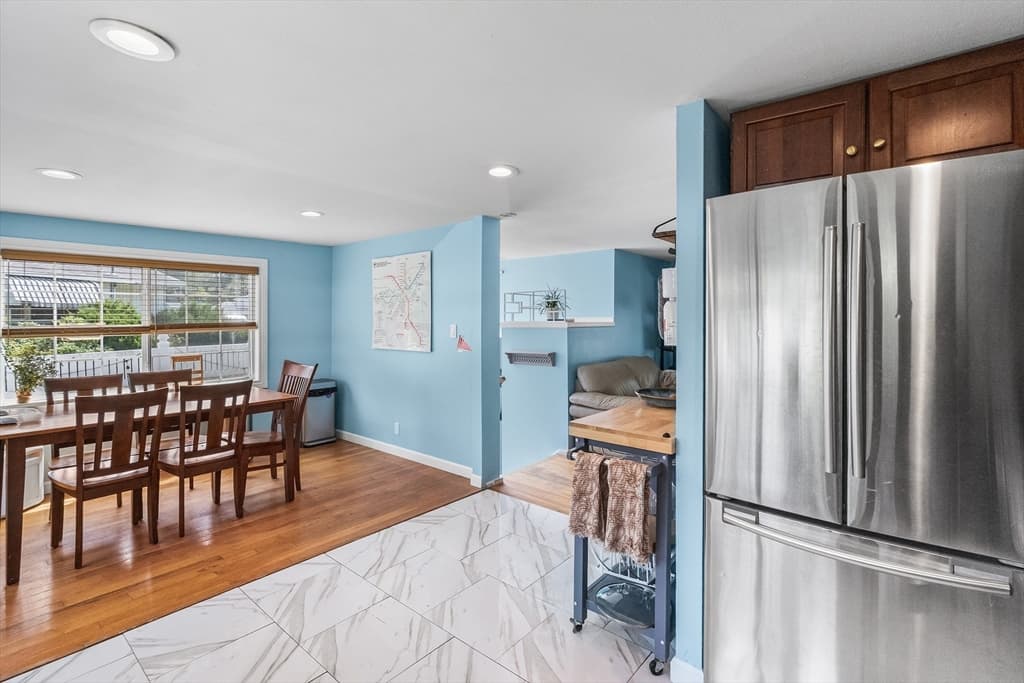 46 Stonehill Rd, Boston MA 02136 photo 2