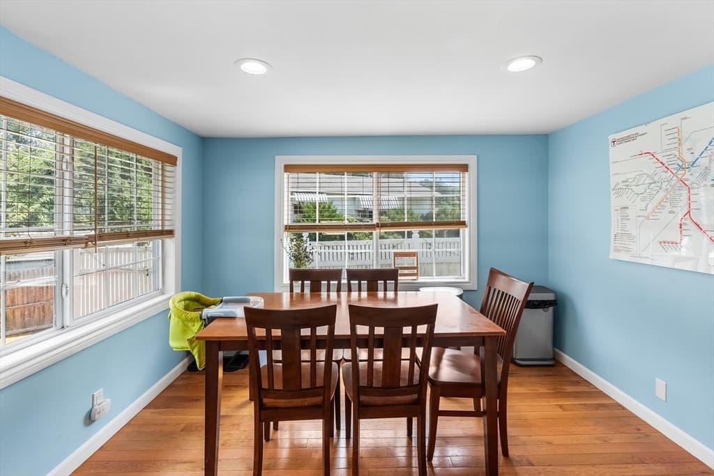 46 Stonehill Rd, Boston MA 02136 photo 6