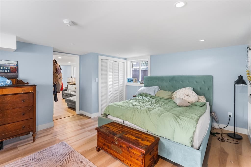 46 Stonehill Rd, Boston MA 02136 photo 11