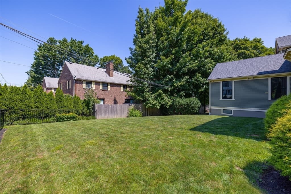 160 Walnut St # A, Newton MA 02460 photo 26