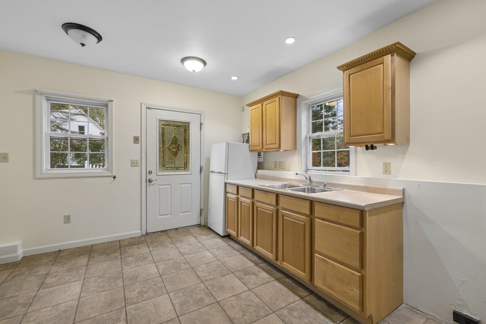 Single Family Residence at 431 Berlin Rd, Marlborough MA 01752, photo 37 of 42