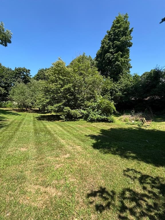 431 Berlin Rd, Marlborough MA 01752 photo 4