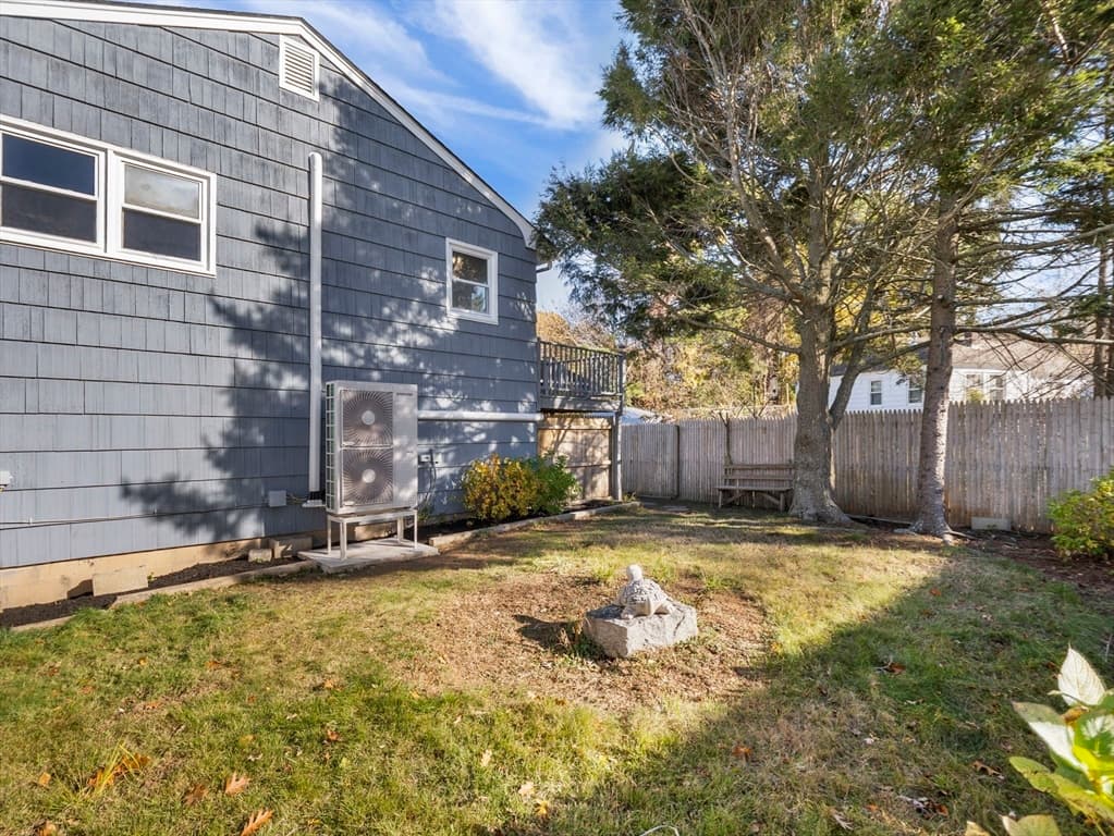27 Hodgkins Rd, Rockport MA 01966 photo 30