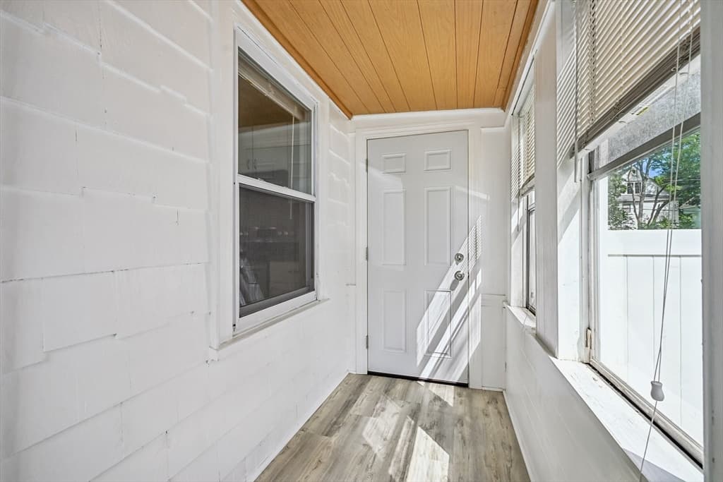 19 Walworth Street, Worcester MA 01602 photo 16