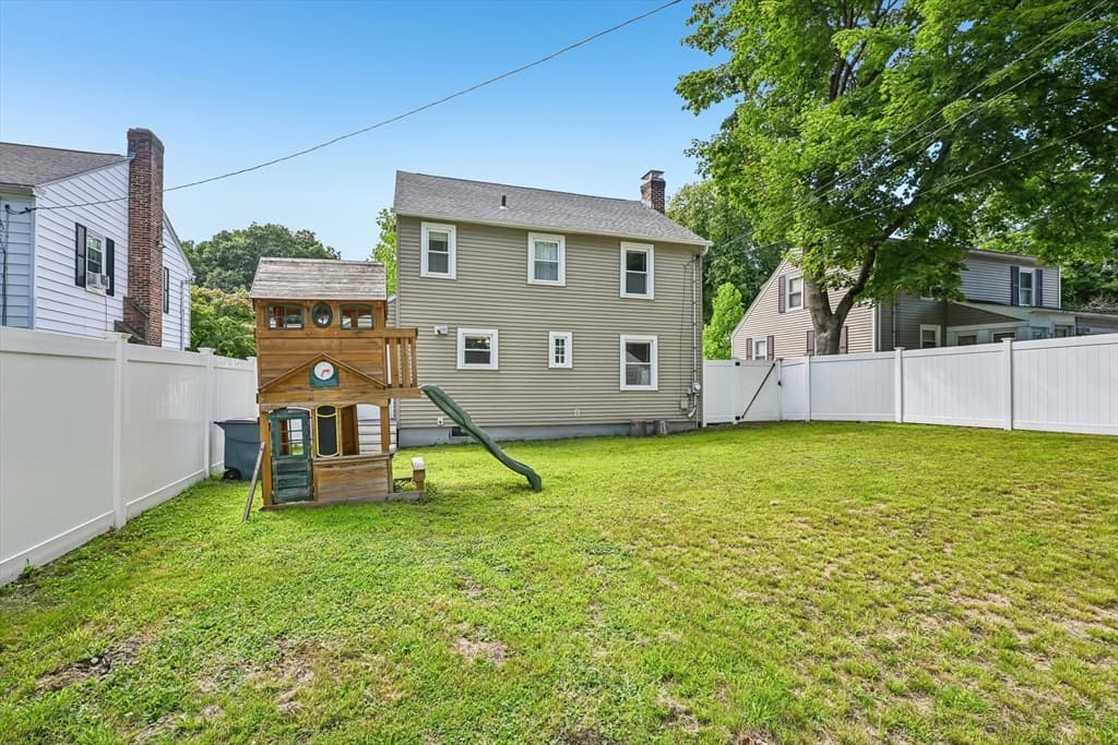19 Walworth Street, Worcester MA 01602 photo 35
