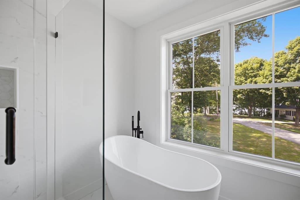 61 Mcalee Ave, Framingham MA 01702 photo 21