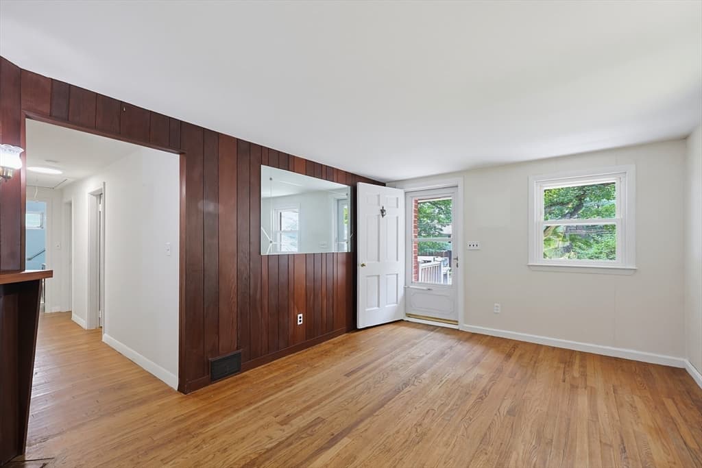 214 School Street, Acton MA 01720 photo 5