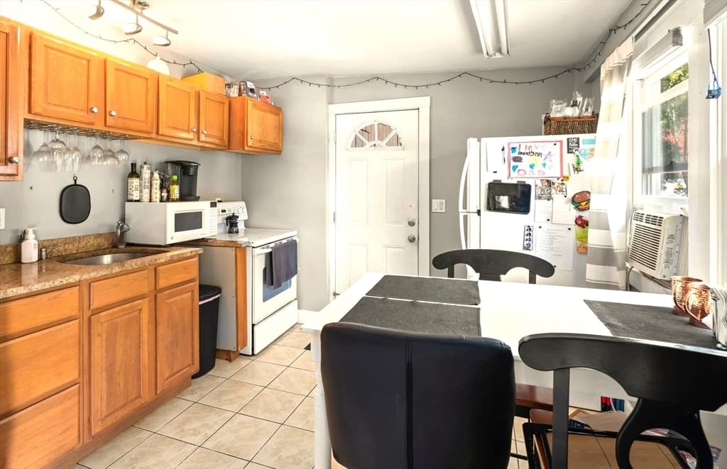 67 Andover St, Peabody MA 01960 photo 23