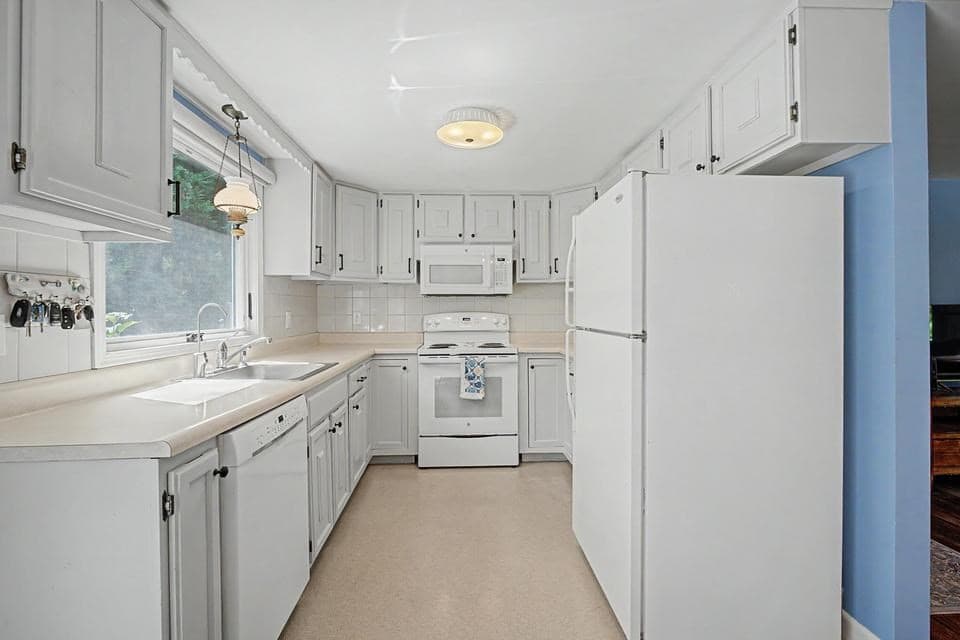 4 Susan Lane, Brewster MA 02631 photo 6