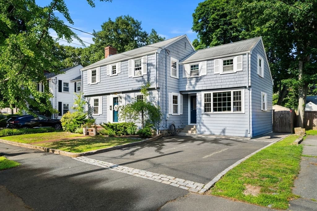 53 Sargent Rd, Swampscott MA 01907 photo 4