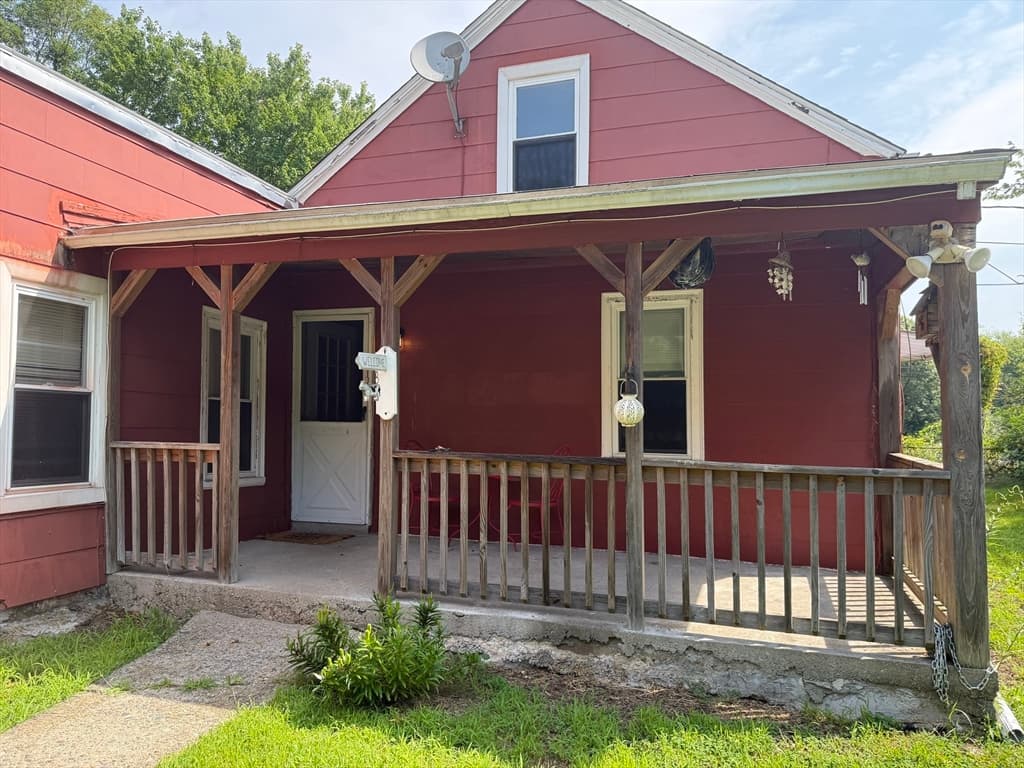 340 Woodland Avenue, Seekonk MA 02771