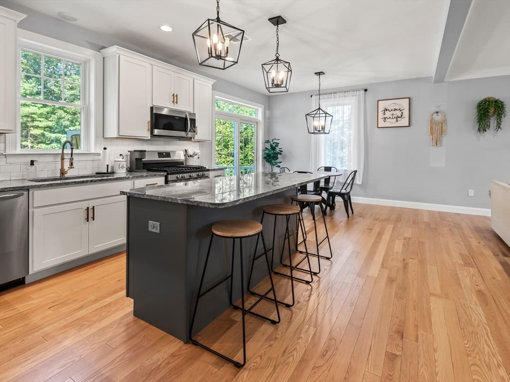 25 Cobblestone Ln, Middleboro MA 02346 photo 12