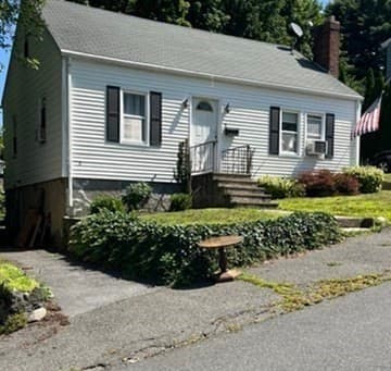 10 Duke Street, Swampscott MA 01907