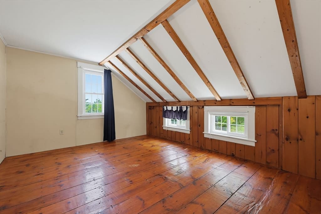 525 Clark St, Gardner MA 01440 photo 17