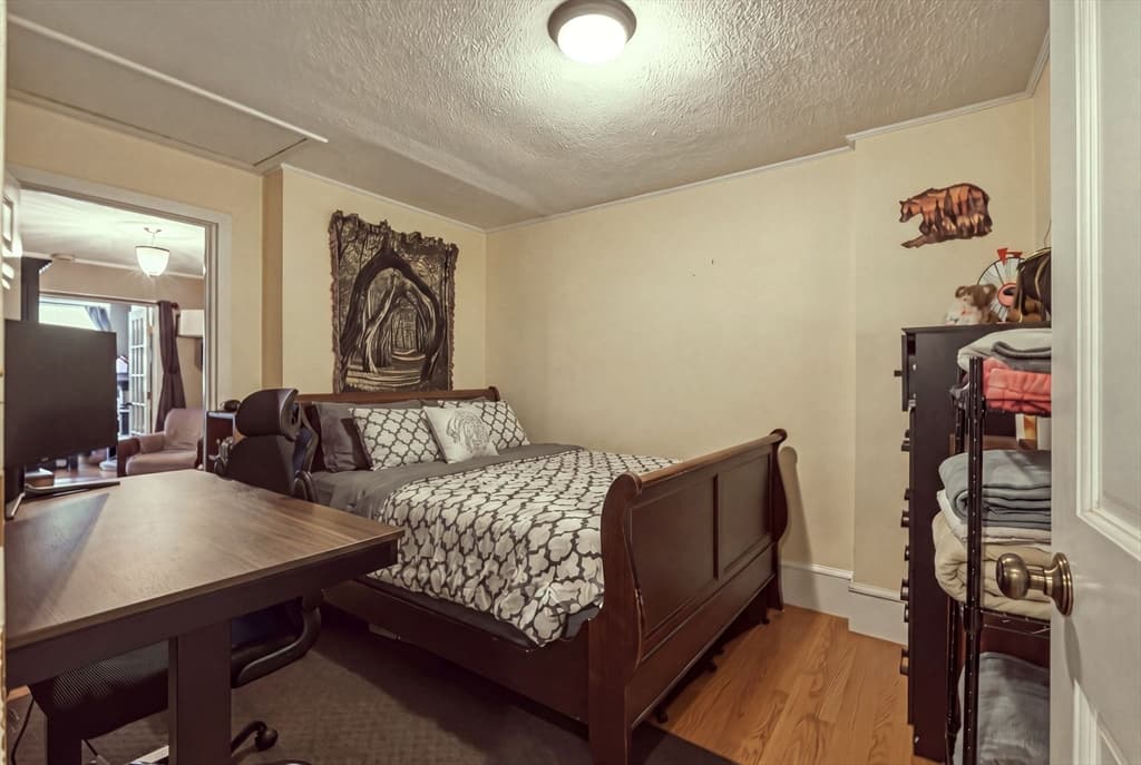 Condominium at 66 Beacon St # 1, Chelsea MA 02150, Chelsea, photo 20 of 27