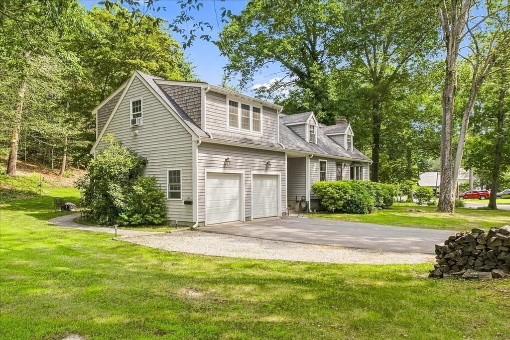 259 Water St, Hanover MA 02339 photo 4